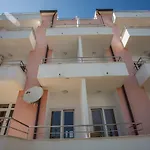 Kairos Apartman Seget Vranjica