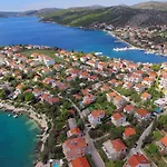 Apartman Kairos *