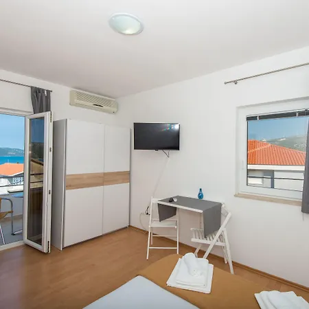 Appartement Kairos Seget Vranjica