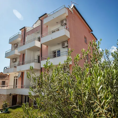Kairos Appartement *